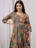 Anarkali.  Vestido.  Fresco.