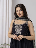Vestido. Anarkali.  Negro. Premium